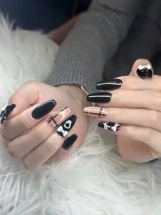 ネイル ANNA NAIL SALON所属・サン サンのネイルデザイン