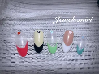 ネイル Jewels nail lily 白楽所属・ネイルサロン Jewels Mのネイルデザイン