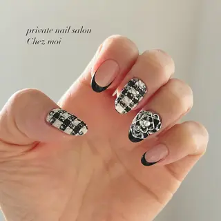 ネイル KOMINE TOMOKOのネイルデザイン