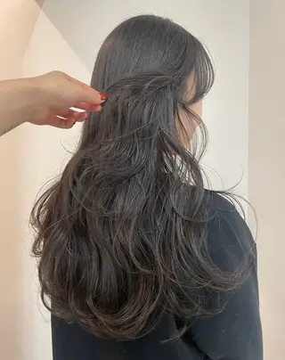 ロング カラー GO TODAY シェアサロン Flos店所属・耳つぼジュエリー 👂🏻🌸ayaのエステ・リラクイメージ