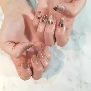 ネイル nailatelier nijiiro.所属・nijiiro🌈 サトウのネイルデザイン