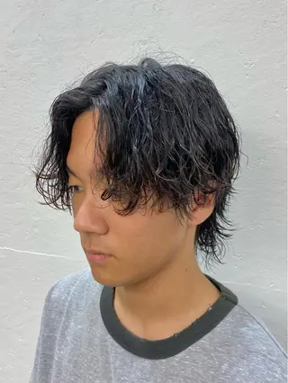 ショート パーマ メンズ レイヤーボブ/ 艶カラー/サナ🌼のヘアスタイル