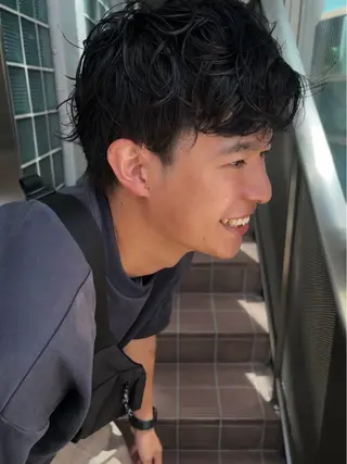 パーマ メンズ 池田理紗/メンズ カット/切りっぱなしのヘアスタイル