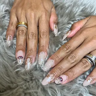 ネイル Dia Nail AKIのネイルデザイン