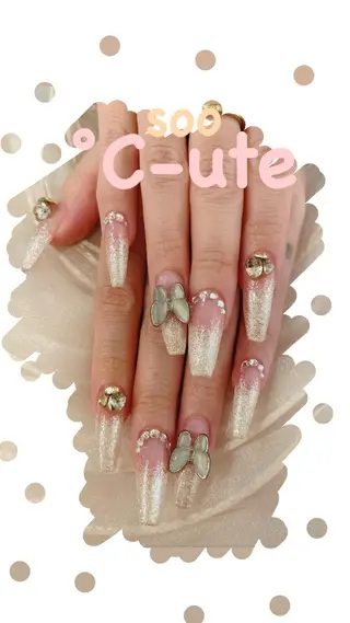 ネイル ネイル ティアラのネイルデザイン