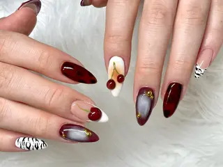 ネイル オーロラ所属・YUI nailのネイルデザイン