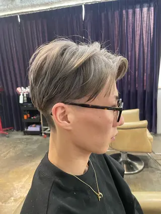ショート カラー メンズ legare メンズ カット　山本　真之介のヘアスタイル