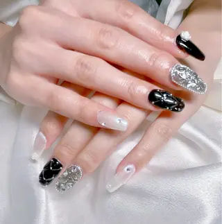 ネイル コウ ヨウのネイルデザイン