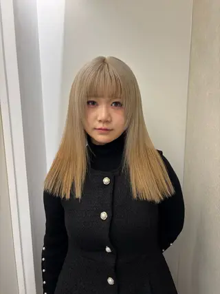 セミロング カラー ガーリーネイル hiroka🩰🎀のネイルデザイン