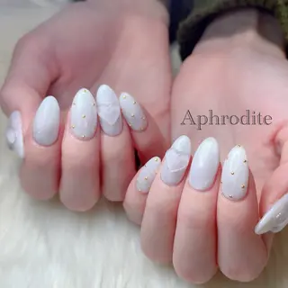 ネイル Aphrodite パラジェル認定サロンのネイルデザイン