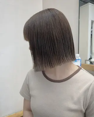 ショート カラー テトネ タカシのヘアスタイル