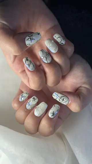 ネイル うにゃねいる🌷 Mayaのネイルデザイン