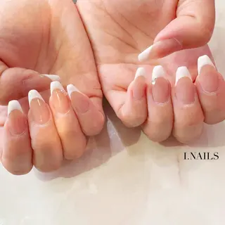 ネイル アイネイルズ所属・早川 梓のネイルデザイン