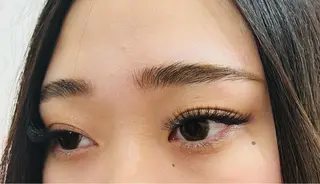 マツエク・マツパ アイブロウ オーロラ所属・AURORA RINAのマツエク・マツパデザイン