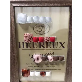 ネイル Lavish nailのネイルデザイン