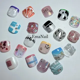 ネイル EmaNail豊中 🎀SANAのネイルデザイン