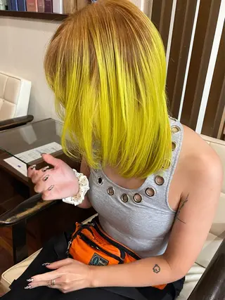 ミディアム カラー 髪質改善ｶﾗｰ ｹｱﾌﾞﾘｰﾁ/ﾀﾑのヘアスタイル