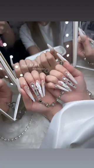 ネイル 加納 莉音のネイルデザイン