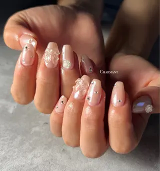 ネイル Minako 【Charmant】のネイルデザイン