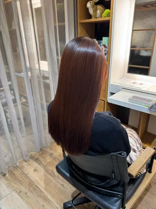 セミロング afloatkobe所属・美髪/髪質改善 川口凌弥のヘアスタイル