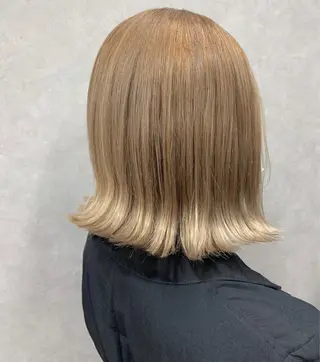 ショート カラー 🤍透明感/韓国風 🤍サクラギヒトミのヘアスタイル