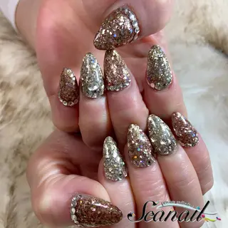 ネイル 小尾 栞のネイルデザイン