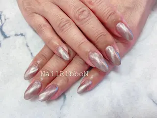 ネイル ネイルリボン 受付スタッフのネイルデザイン