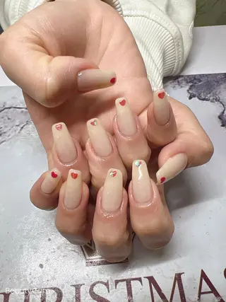 ネイル Guarendo錦糸町店所属・ガレンドウ 白澤 愛子のネイルデザイン