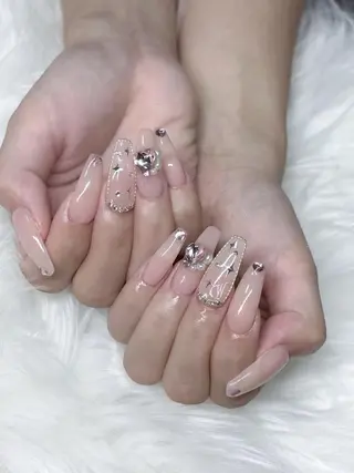 ネイル Mai/パラジェル 持ち込み/長さだしのネイルデザイン