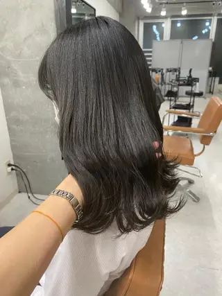 ミディアム カラー ヘアアレンジ 🌷FUKA🌷 まろやかハイトーンのヘアスタイル
