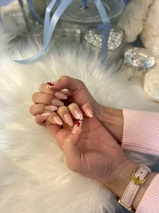 ネイル mizuho Hwanyのネイルデザイン