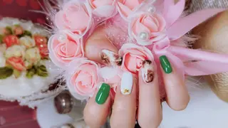 ネイル 佐藤 澄江のネイルデザイン