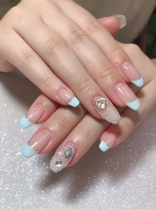 ネイル Flowerネイルサロン所属・. yukiのネイルデザイン