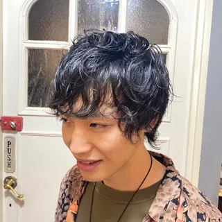 ミディアム パーマ メンズ BRITS 渡辺 菜々子のヘアスタイル