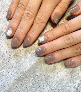 ネイル 横尾 麻里のネイルデザイン