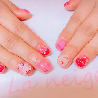 ネイル La neige* yuki 🥯🍑のネイルデザイン