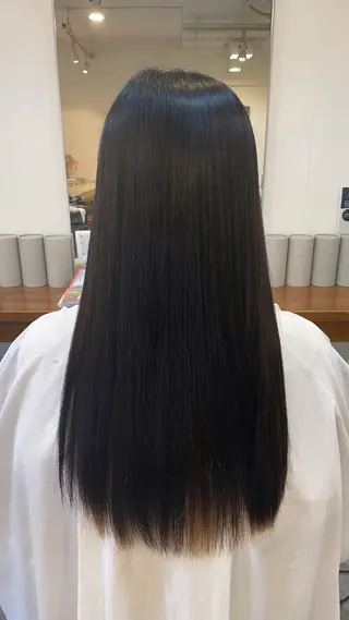 ロング 悠 亜のマツエク・マツパデザイン