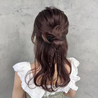 セミロング ヘアアレンジ JUNSHIN🦋 ヘアセット／カラーのヘアスタイル