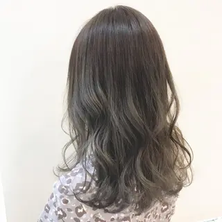 セミロング カラー 嶋佐 昌大 シマサマオのヘアスタイル