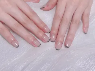 ネイル KARI ネイルサロンのネイルデザイン