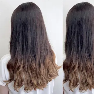 セミロング カラー JuNブリーチに 縮毛矯正するプロのヘアスタイル