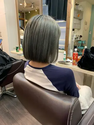 ミディアム カラー LaLaMoana Rickyのヘアスタイル