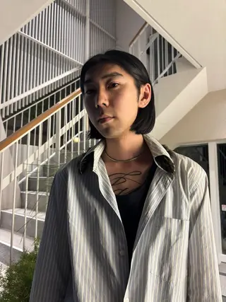 メンズ 抜け感レイヤー🎶 ハイトーン/りりのヘアスタイル