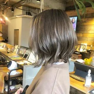 ミディアム カラー stream1st所属・ツヤカラー 🕊️sayakaのヘアスタイル