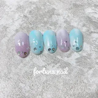 ネイル Nail •Head スパFortunaのネイルデザイン