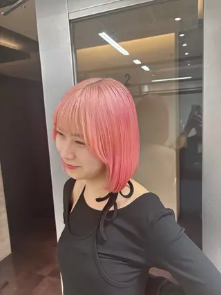 ショート W-TOKYO所属・艶髪ストレート🫶 AYANAのヘアスタイル