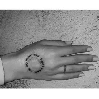 Lanhr所属・【Lanhr】 🕊aya🕊のマツエク・マツパデザイン