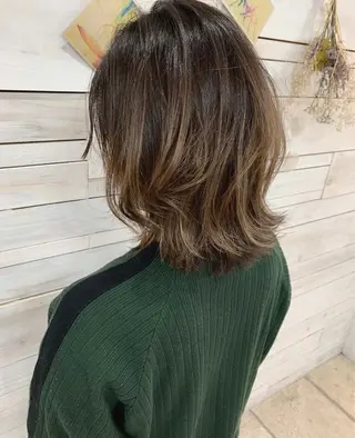 ミディアム カラー ハッシュカット/ボブ /レイヤー/彩奈のヘアスタイル