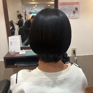 ショート MOLLASALON 浅香山店所属・髪質改善カラー 縮毛矯正🤍辻桃加のヘアスタイル