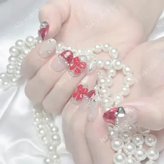 ネイル Queenie 🦋のネイルデザイン